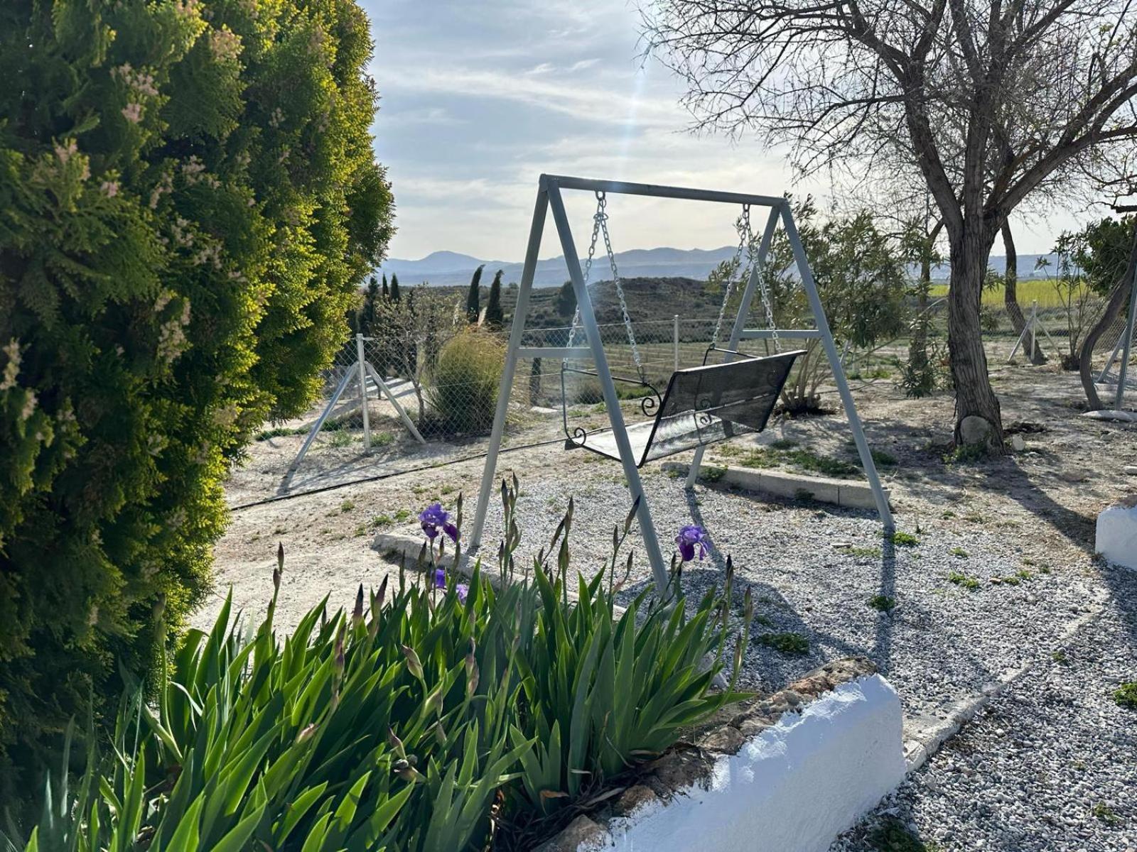 Alojamientos Cuevas Tiana El Aljibete Exterior foto